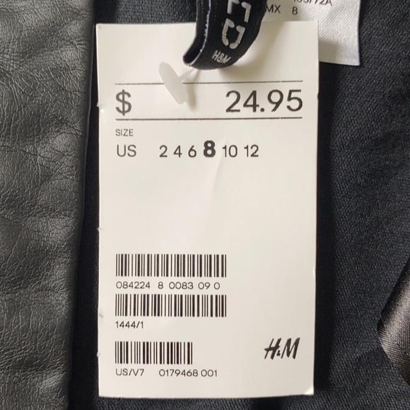 H&M Faux Leather Mini w/ Zippers | S 8 (Fit 2-4) - Picture 8 of 8